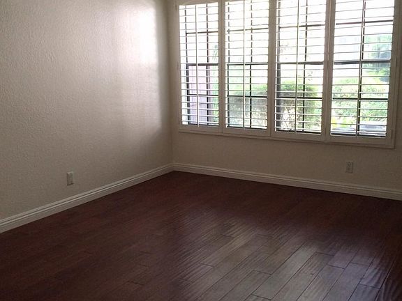 3rd image of 26701 Quail Crk APT 161