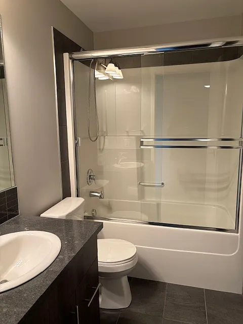 SF339 | 2 Bed 2 Bath Condo | #607 10226 104 Ave NW — Photo 3