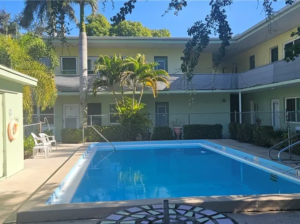 2544 1st St APT 202, Fort Myers, FL 33901