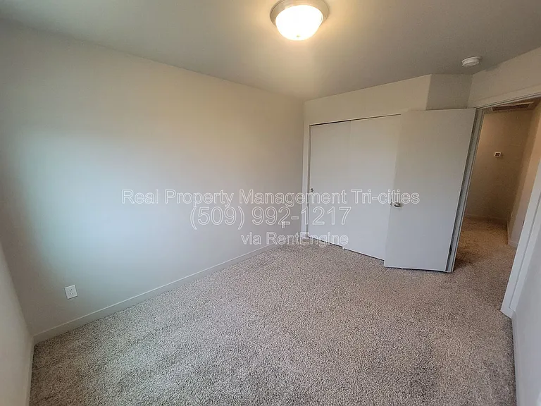413 Whitefish Ln — Photo 14