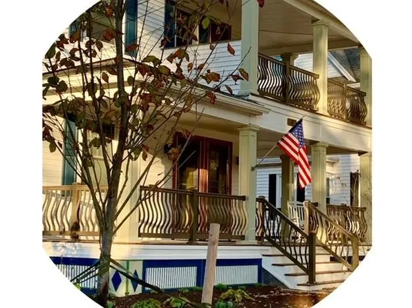 4 Crescent St Floor 2, Westerly, RI 02891