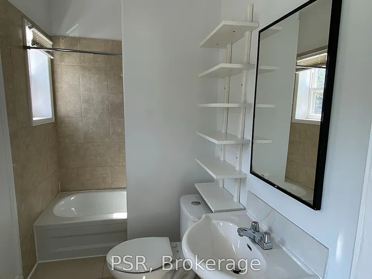 3110 Lake Shore Blvd W #2 — Photo 8