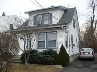 582 Mountain Ave, North Plainfield, NJ 07062