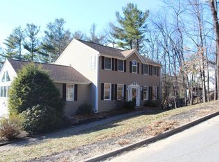 100 High Rock Rd, Fitchburg, MA 01420