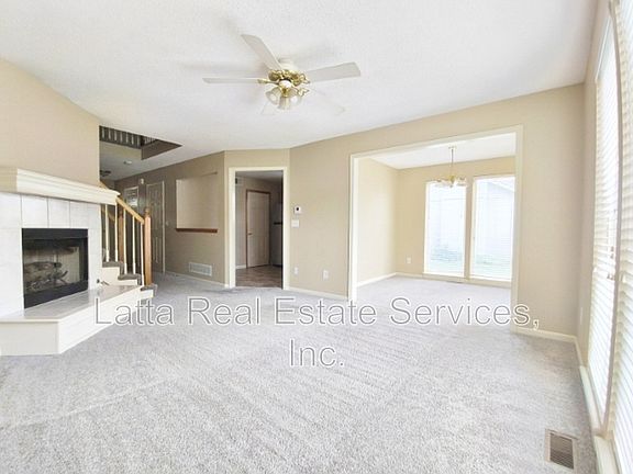 4th image of 623 NE Swann Cir
