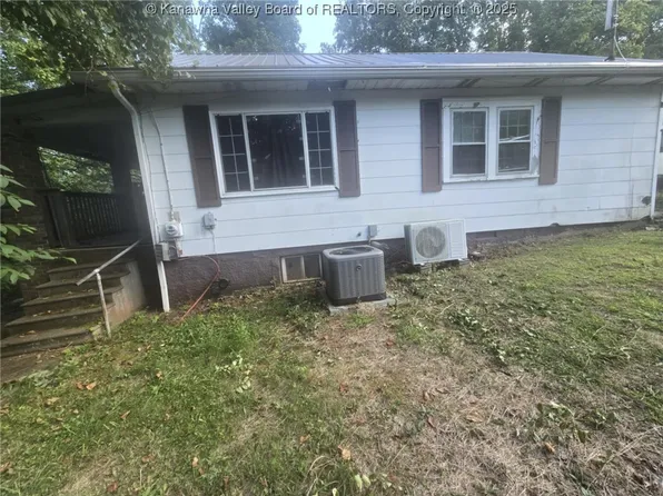 630 Melody Ln, Charleston, WV 25313