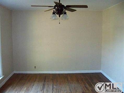 3rd image of 1015 Ryan Ave