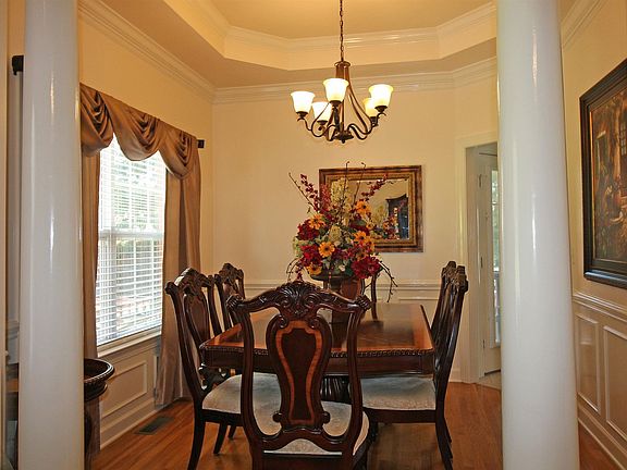 5th image of 114 Granite Ct