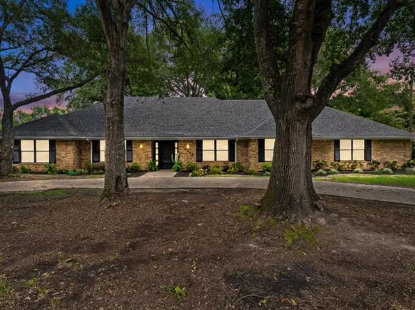 8620 Auburn Dr, Tyler, TX 75703