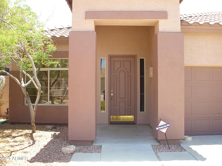 6933 W Remuda Dr — Photo 2