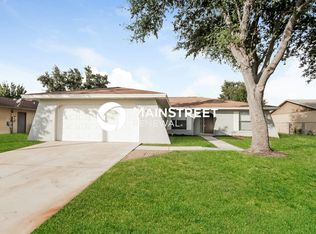 607 Estrada Ln, Kissimmee, FL 34758