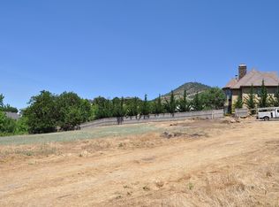 5629 Saddle Ridge Dr, Medford, OR 97504