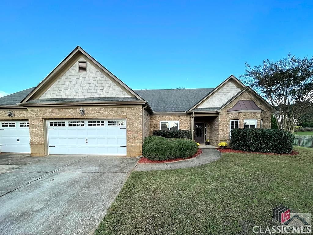 202 Cambridge Farms Dr, Hoschton, GA 30548 Zillow