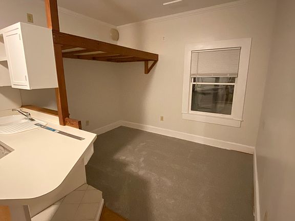 3rd image of 609 Park Ave #B