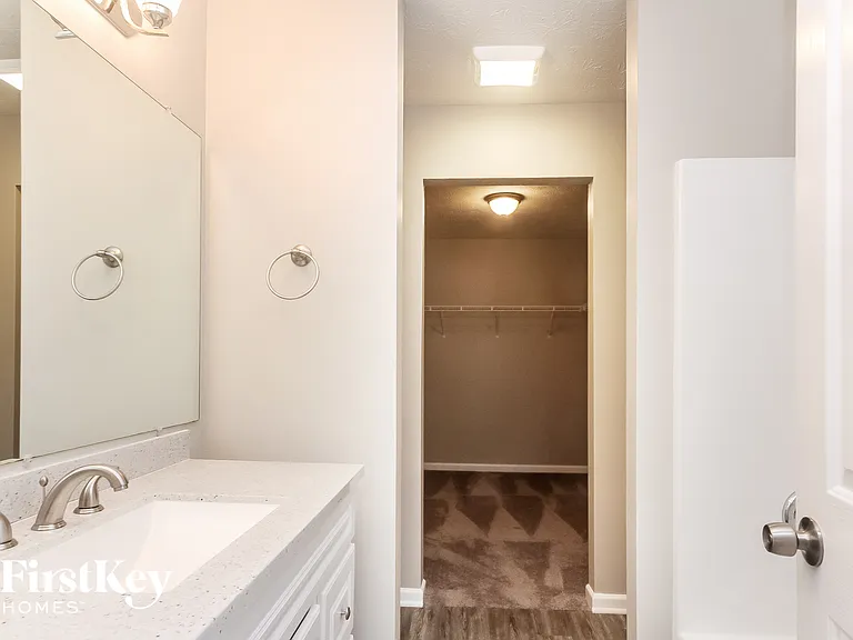 1833 Breman Ln — Photo 6