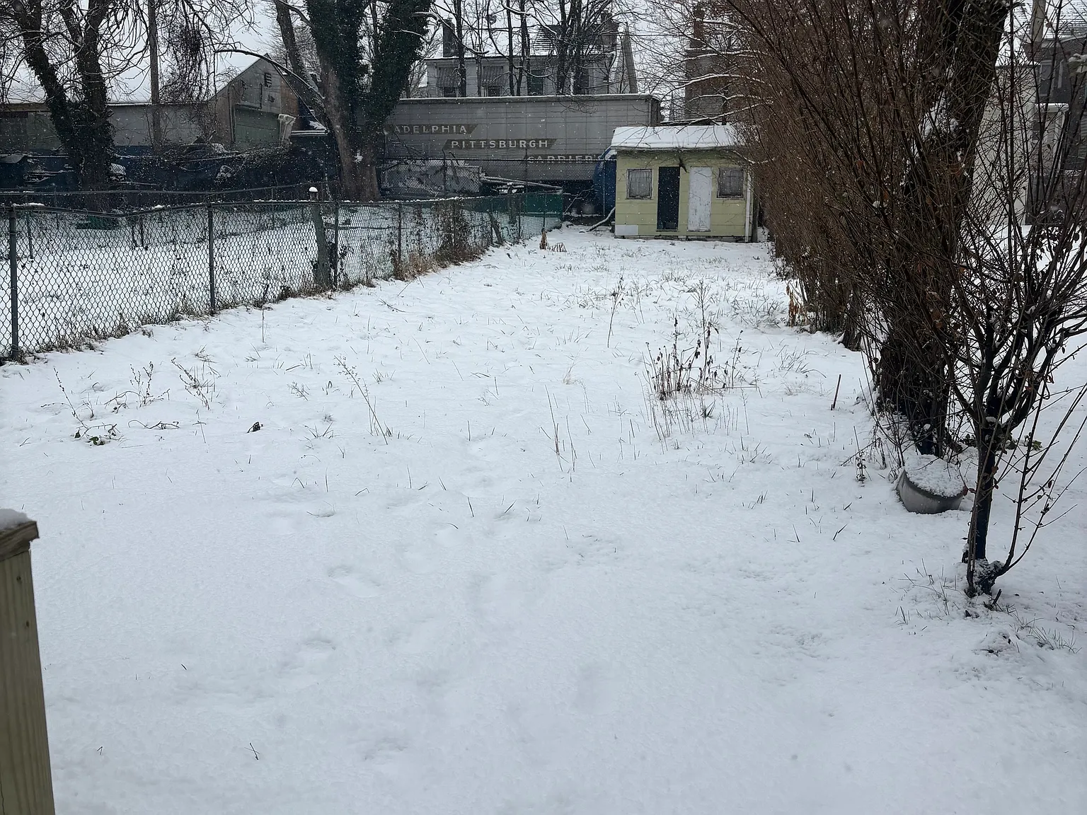 3 bed, 1288 sqft, $2,400 — Photo 2