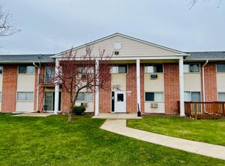 1577 Jill Ct APT 202, Glendale Heights, IL 60139