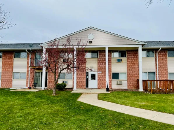 1577 Jill Ct APT 202, Glendale Heights, IL 60139