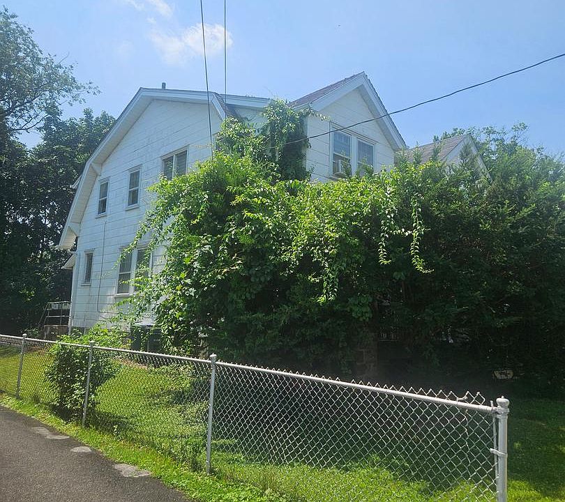 1st image of 137 High School Rd