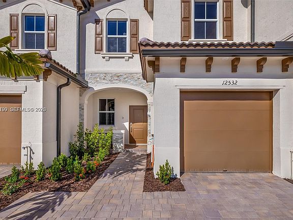 4th image of 12532 NW 23rd Pl