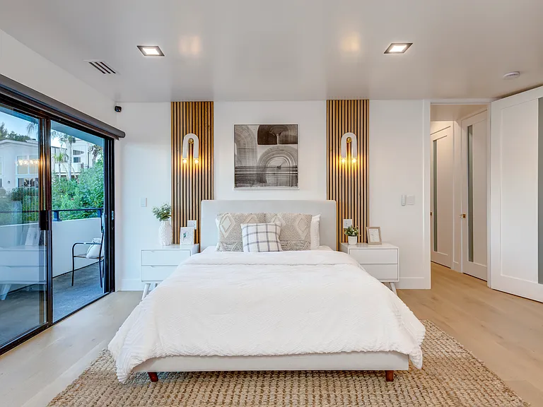 15125 Rayneta Dr — Photo 33