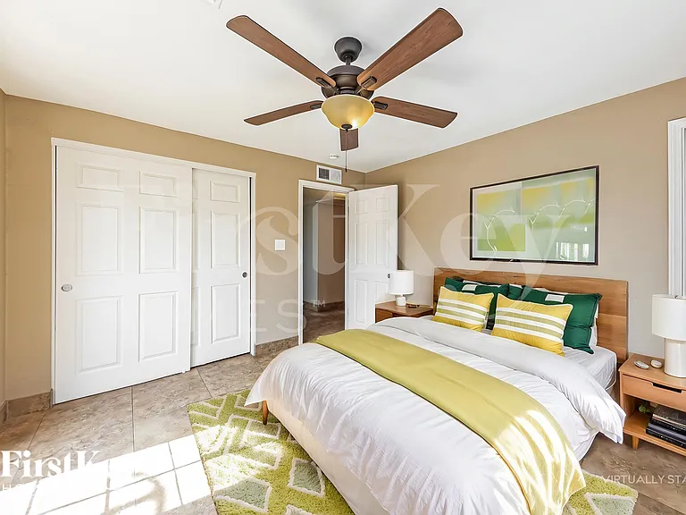 3550 E Thunderbird Rd — Photo 12
