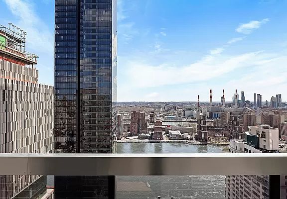 4th image of 515 E 72nd St APT 30C