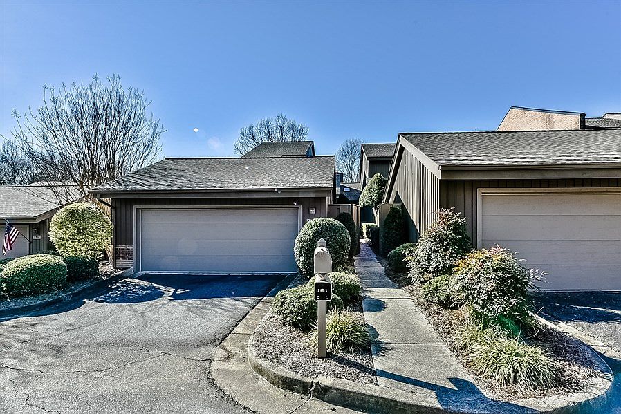 1st image of 5312 Sandtrap Ln