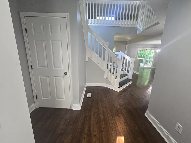 4203 Cedar View Ct — Photo 3