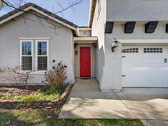 4th image of 108 Cattail Ct