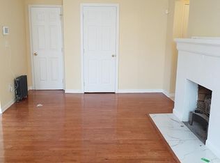10421 Farmers Blvd, Saint Albans, NY 11412