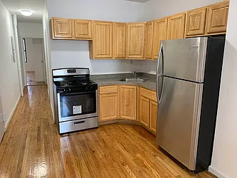 Rented by Salon Realty Corp