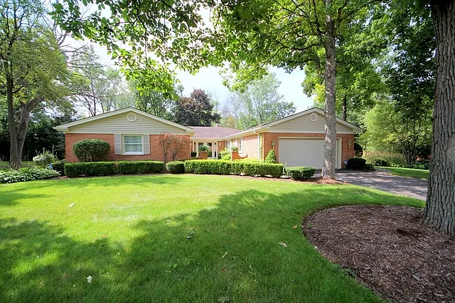 5 Londonderry Ln photo 1