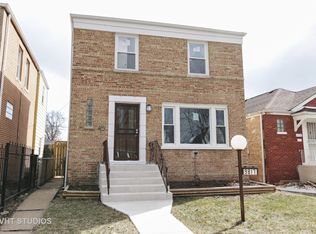 9817 S Dobson Ave, Chicago, IL 60628