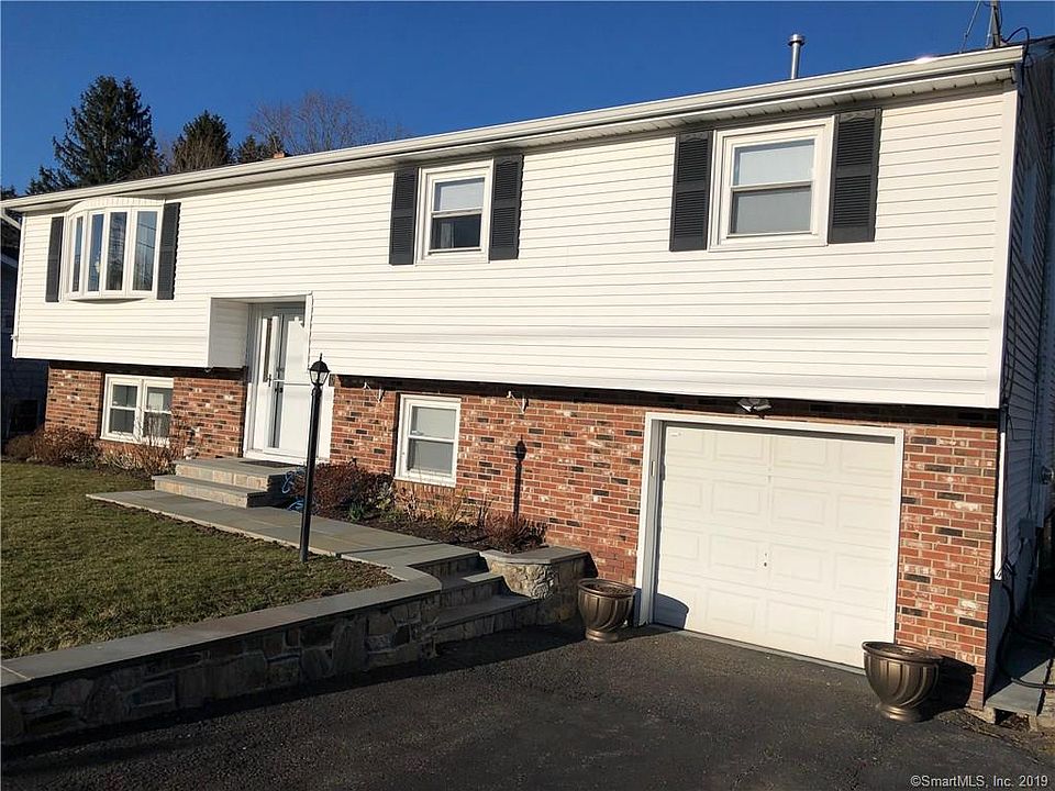 112 Joy Rd, Middlebury, CT 06762 Zillow