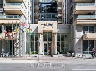 ICON II, Toronto, ON M5V 3P6