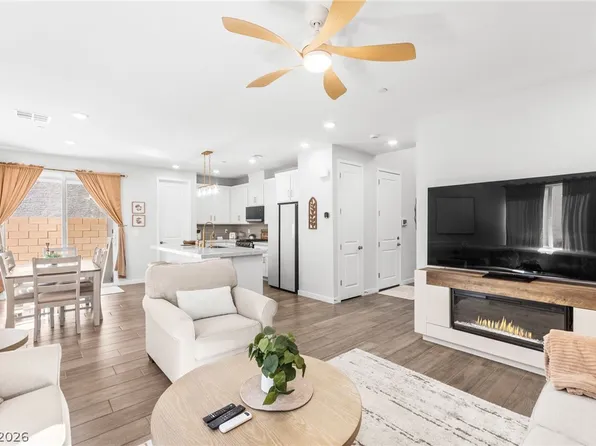 10757 Alamino Ave, Las Vegas, NV 89166