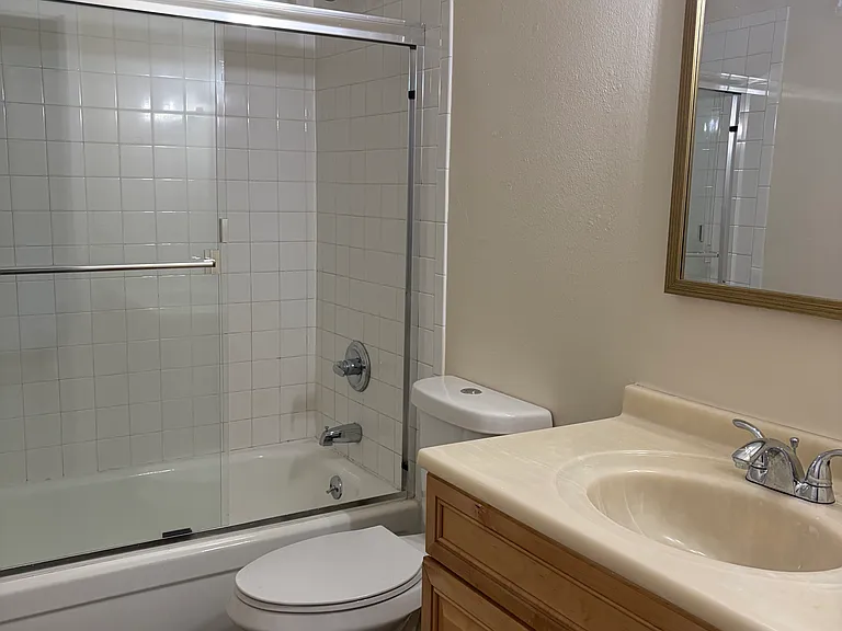 3137 SW Primrose St #3 — Photo 10