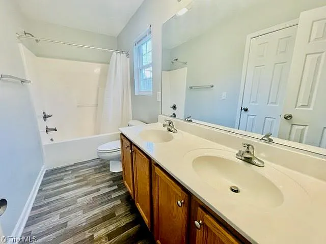 405 N Dudley St — Photo 12