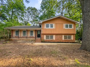 829 North Ave, Forest Park, GA 30297