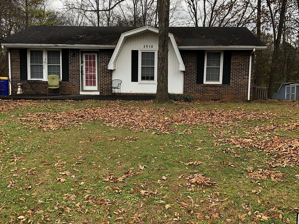 1st image of 2910 Sarah Dr