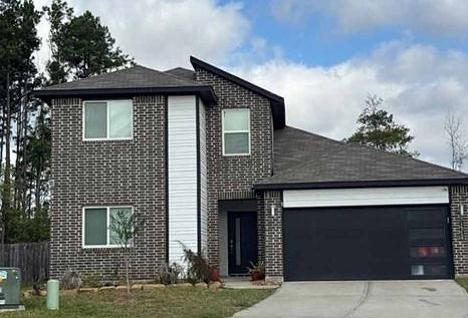 1st image of 14268 Black Canyon Ln