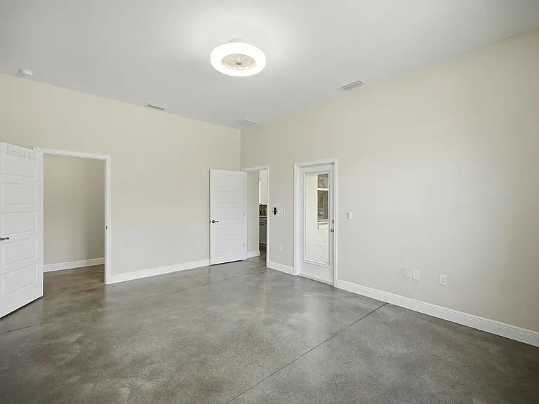 13104 SW 70th Ln — Photo 23
