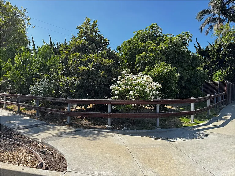 15706 Agosta Dr — Photo 4