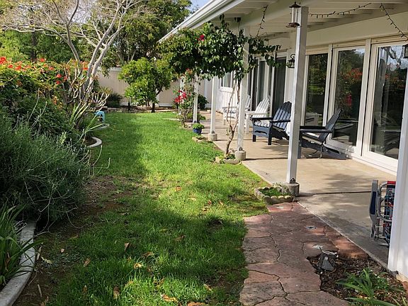 5th image of 8554 Cliffridge Ave