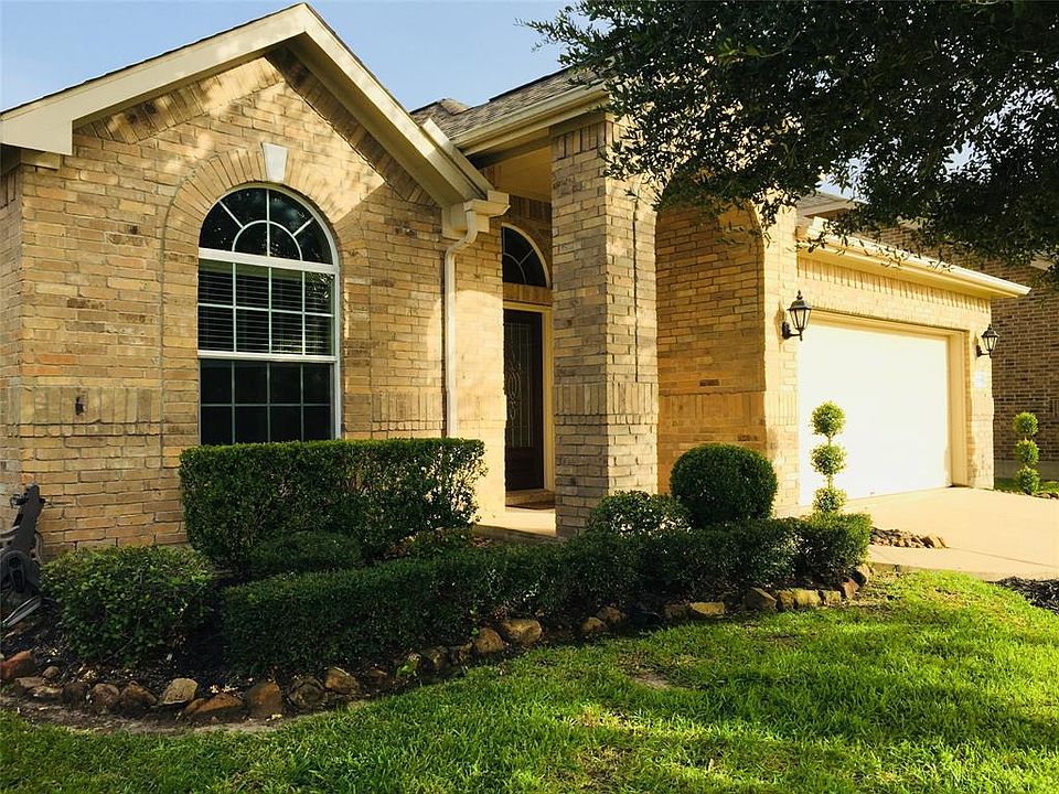 1st image of 13814 McKinney Creek Ln