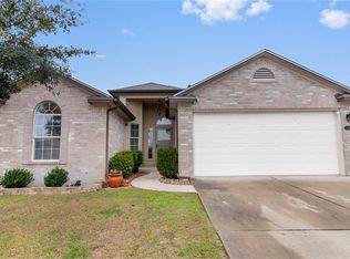 207 Cloud Rd, Hutto, TX 78634