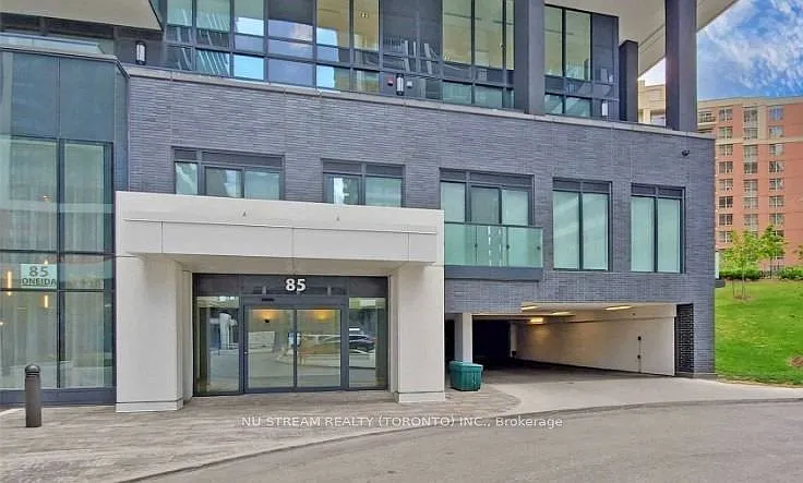 85 Oneida Cres #706 — Photo 1