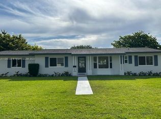 17051 SW 85th Ave, Palmetto Bay, FL 33157