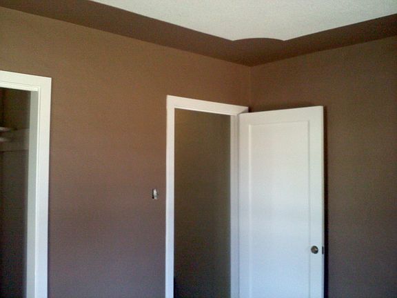 Large front bedroom